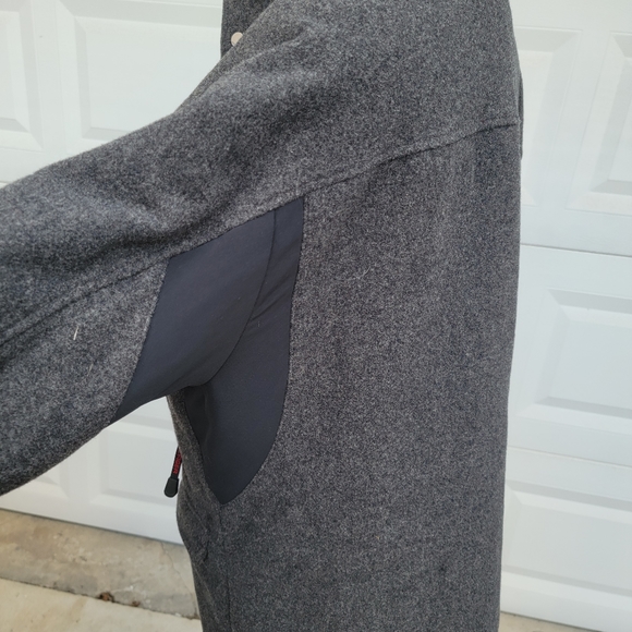 Tommy Hilfiger 2004 Gray and Black Wool Coat /Jacket Size L - Picture 6 of 15